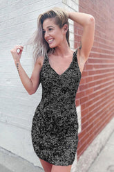 Vestidos de fiesta cortos elegantes con escote en V y espalda abierta con lentejuelas